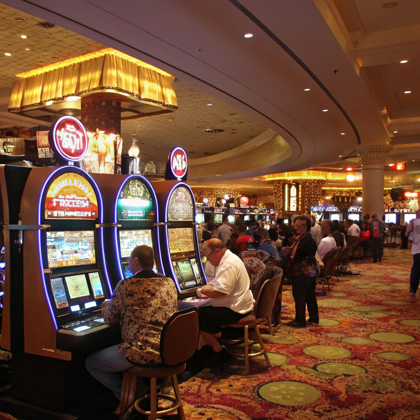 888rrr-Game-Slots